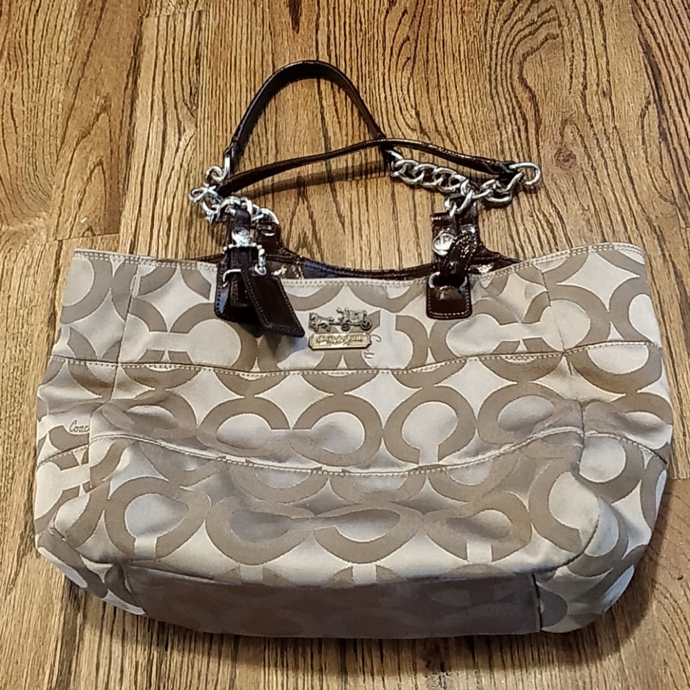 Sweet brown Coach purse